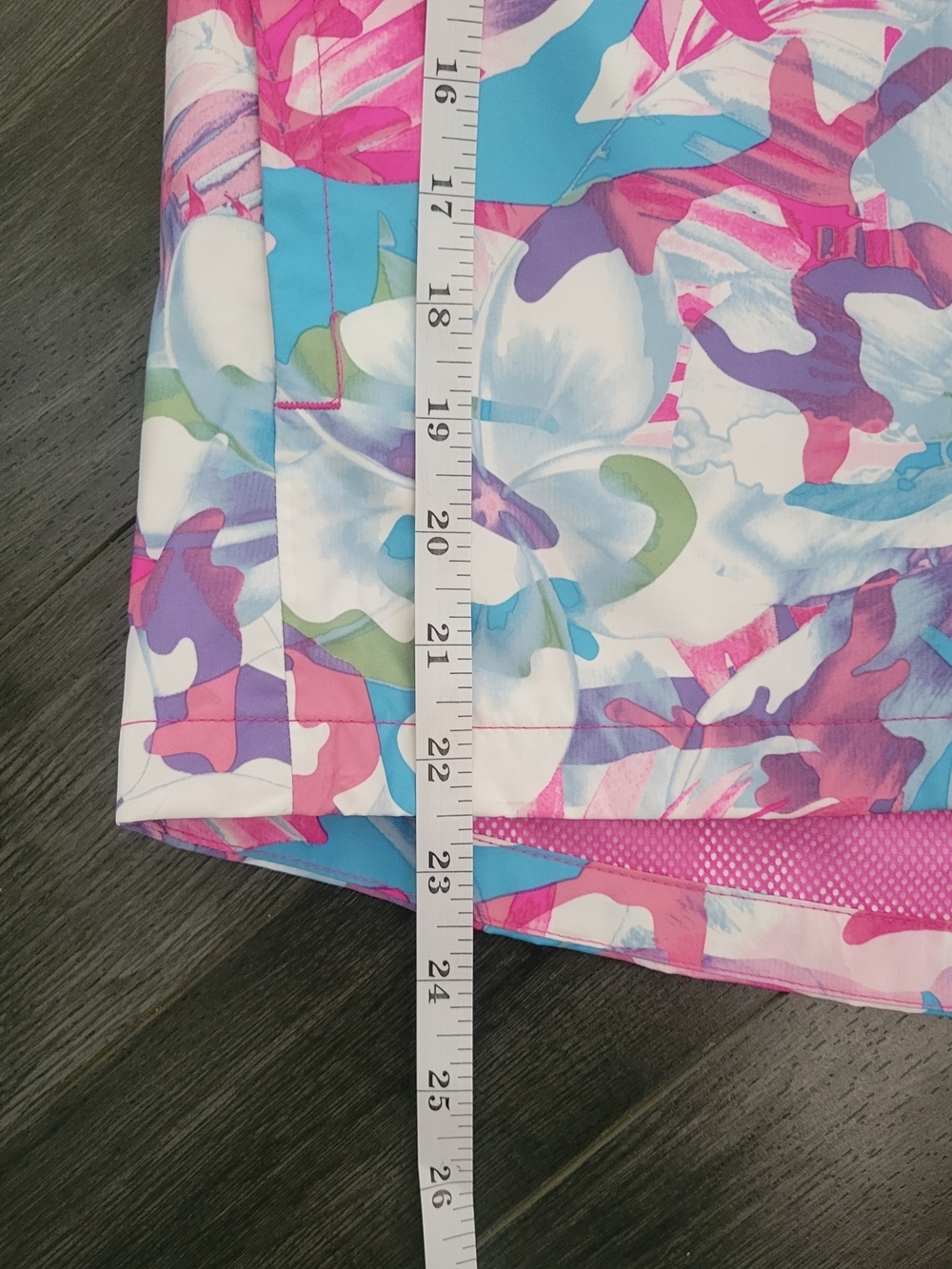 EUC The North Face Girls' Zipline Hooded Rain Jacket SZ Girls M Floral Camo - Picture 15 of 15
